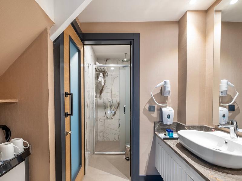 Long Beach Harmony Hotel & Spa