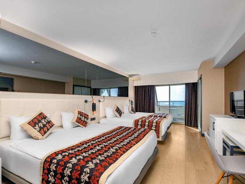 Long Beach Harmony Hotel & Spa