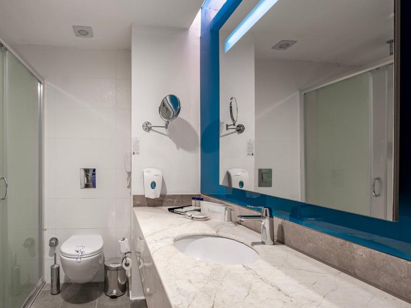 Long Beach Harmony Hotel & Spa