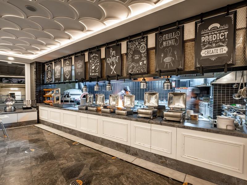 Long Beach Harmony Hotel & Spa