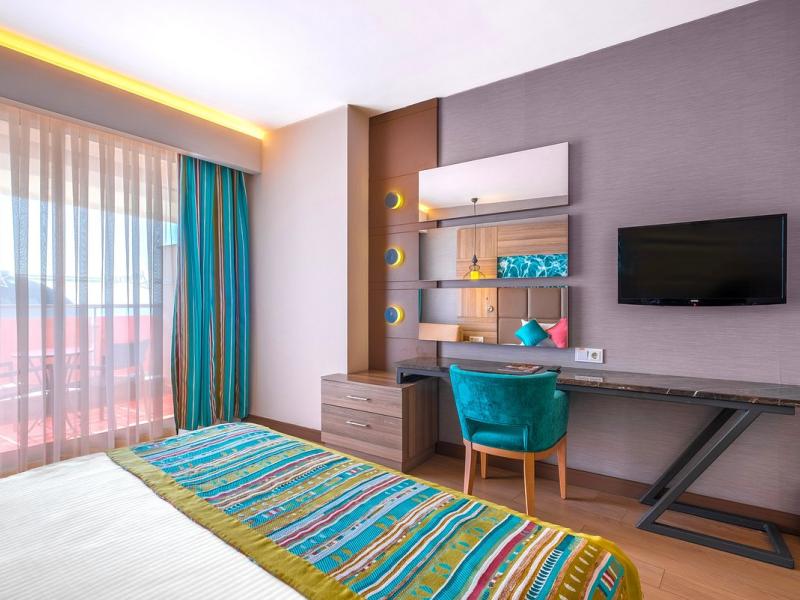 Long Beach Harmony Hotel & Spa