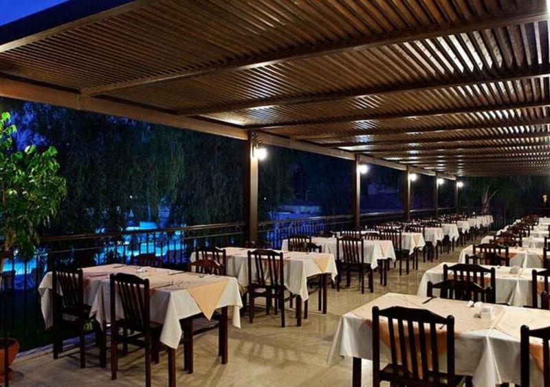 Champion Holiday Village