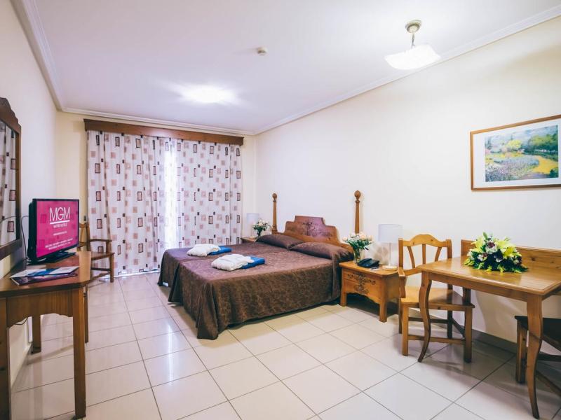 Grand Muthu Golf Plaza Hotel & Spa