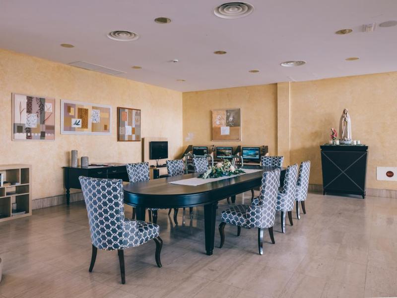 Grand Muthu Golf Plaza Hotel & Spa