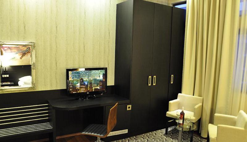 Gallery Art Hotel