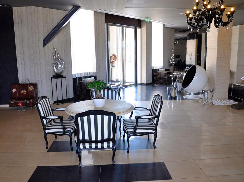 Gallery Art Hotel