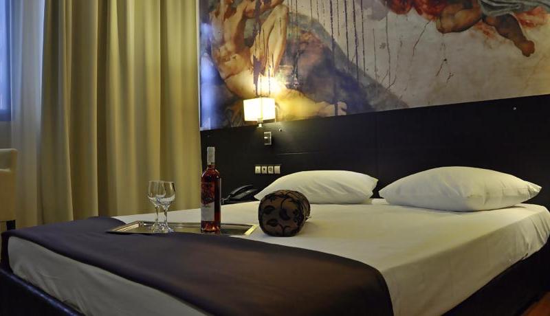 Gallery Art Hotel