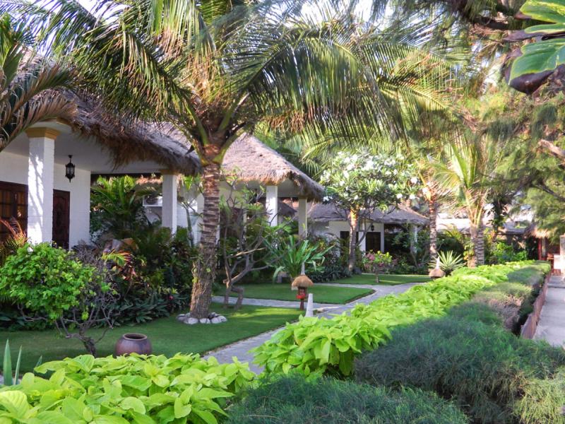 Cham Villas Boutique Luxury Resort