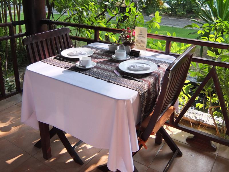 Cham Villas Boutique Luxury Resort