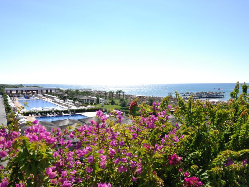 Royal Heaven Villas