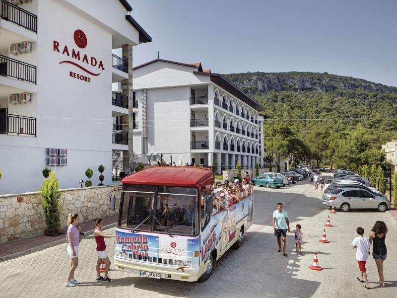 Ramada Resort by Wyndham Akbuk
