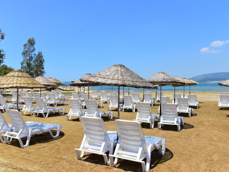 Ramada Resort by Wyndham Akbuk