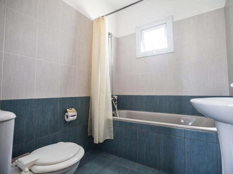 Pavlinia Hotel & Apartments