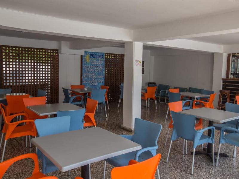 Pavlinia Hotel & Apartments
