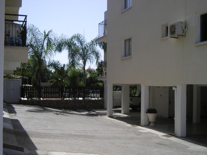 Pavlinia Hotel & Apartments