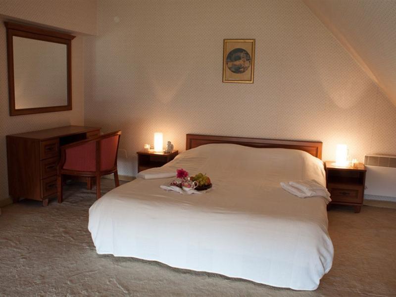 Alex Hotel