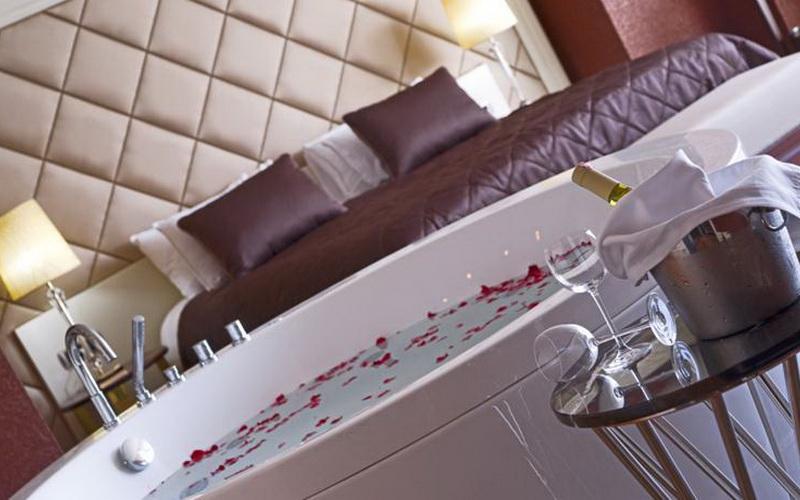 Taba Luxury Suites & Hotel
