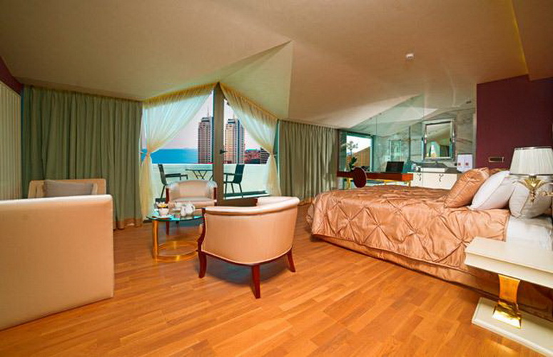 Taba Luxury Suites & Hotel