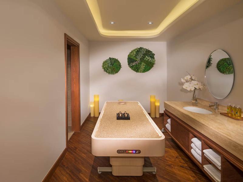 Ramada Hotel & Suites by Wyndham Dubai JBR