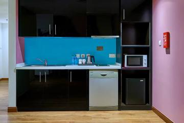 Отель Ramada Hotel & Suites by Wyndham Dubai JBR ОАЭ, Дубай Марина, фото 7