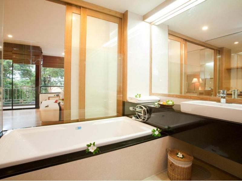 Chang Buri Resort & Spa