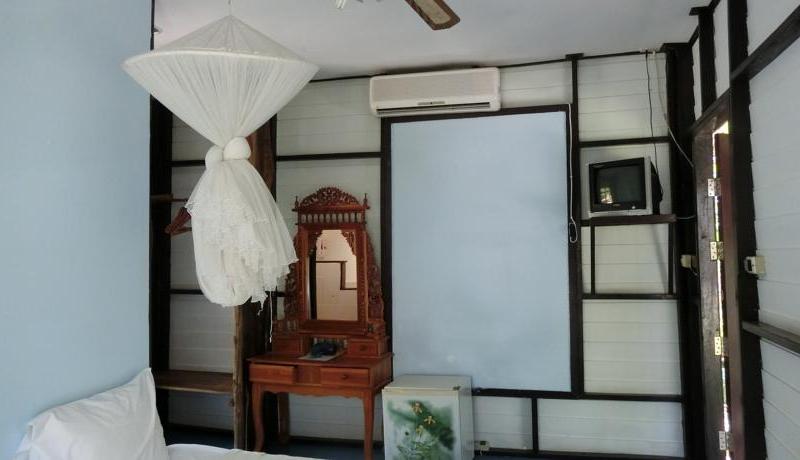 Sunset Beach Koh Chang