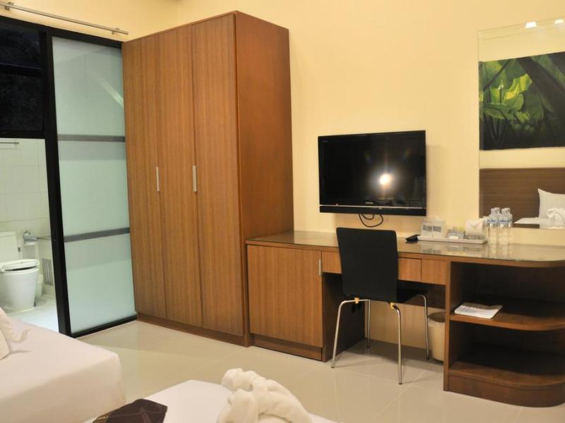 The Wave Patong Boutique Hotel