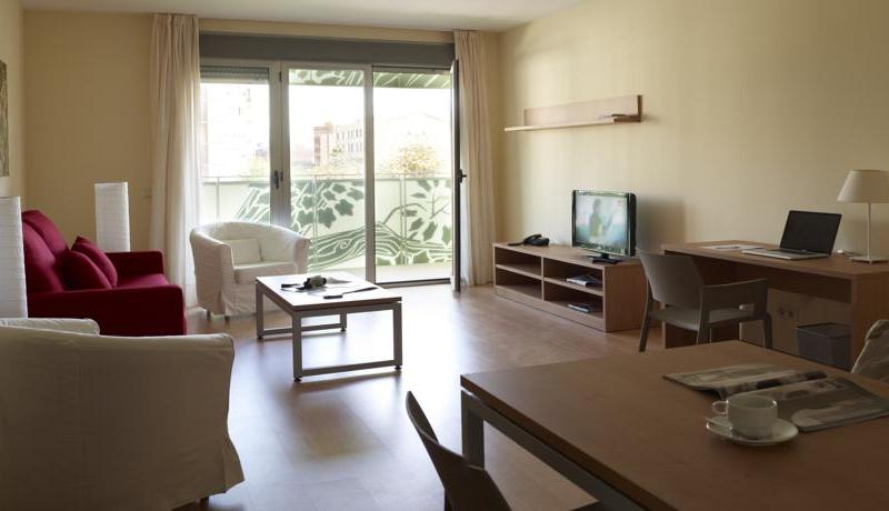 Aura Park Aparthotel
