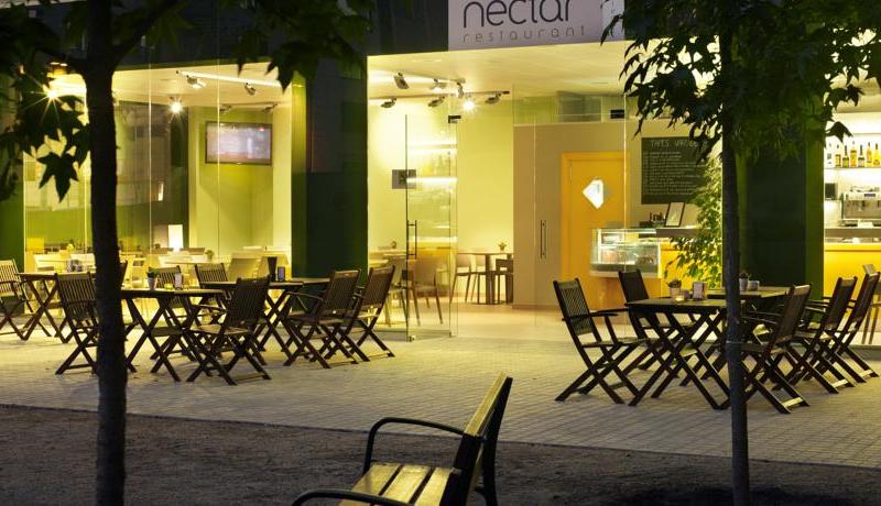 Aura Park Aparthotel