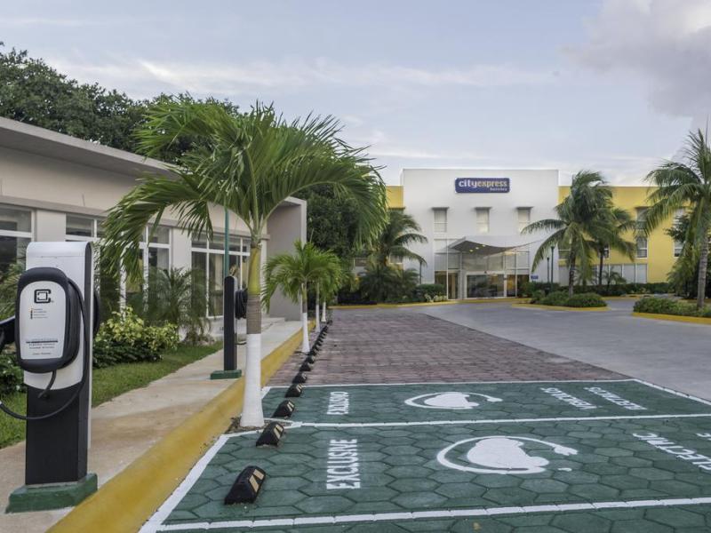 City Express Playa del Carmen