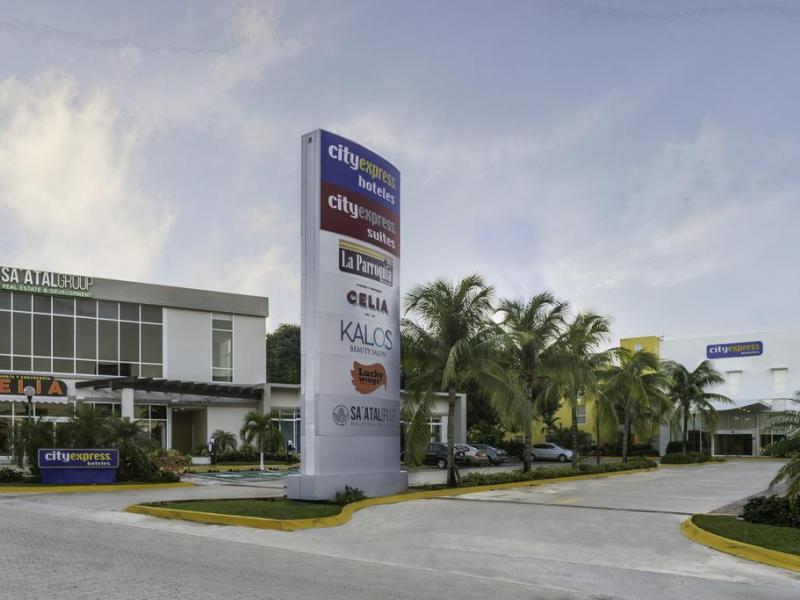 City Express Playa del Carmen