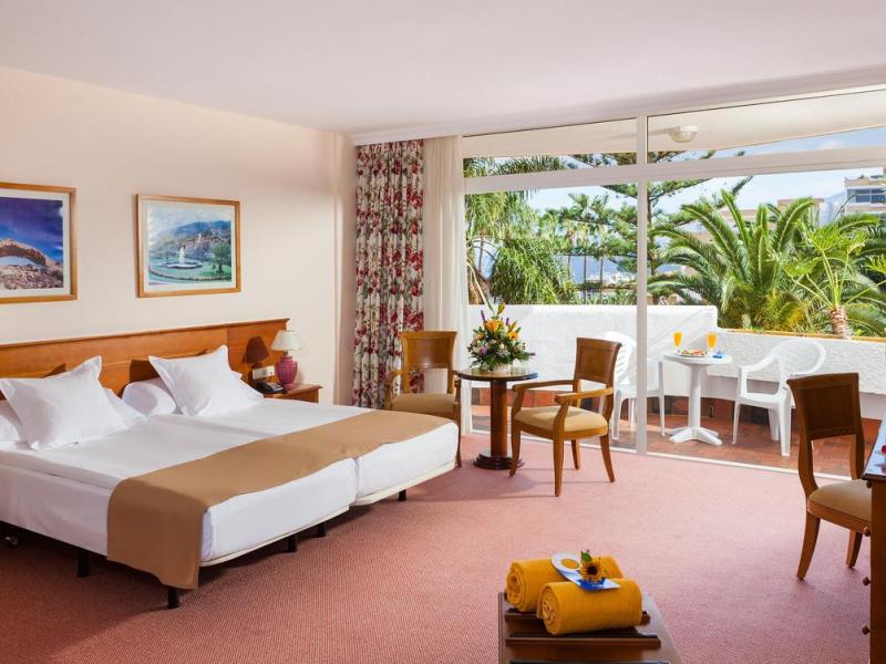 Blue Sea Puerto Resort