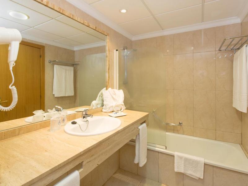 Blue Sea Puerto Resort