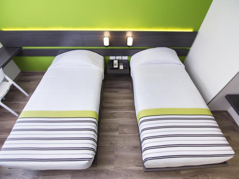 City Express Junior Cancun