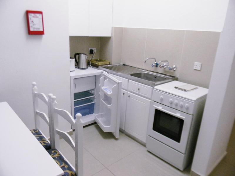 Hilltop Gardens Apartments