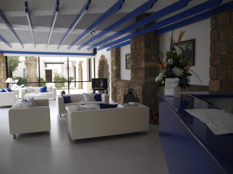 Hilltop Gardens Apartments