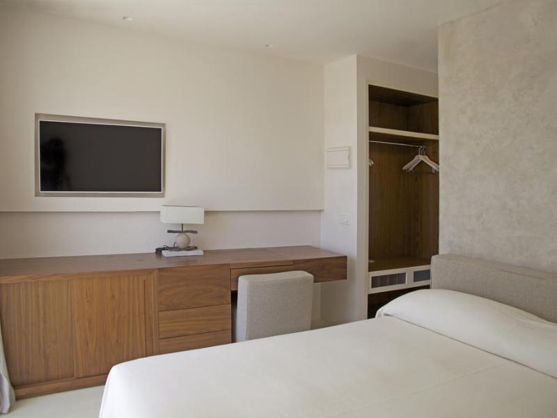 Destino Pacha Ibiza Resort