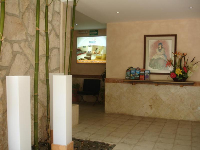 Nader Hotel & Suites
