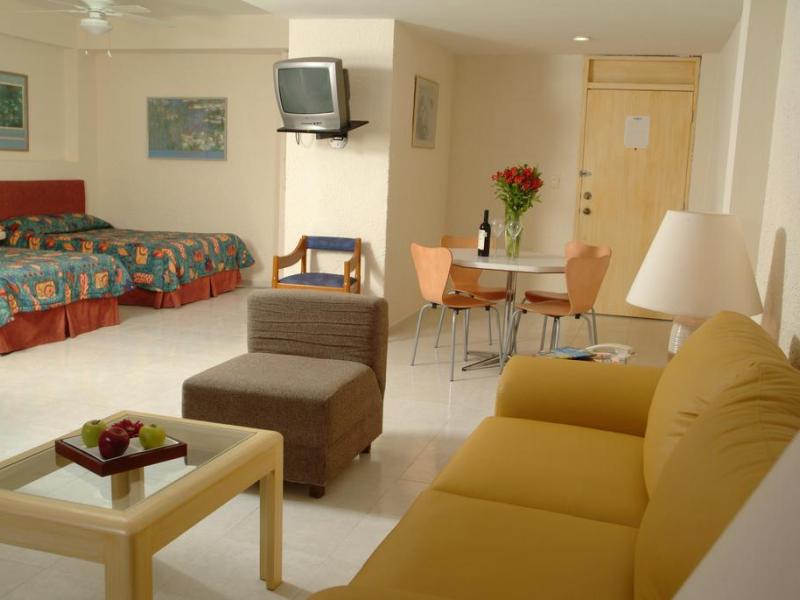 Nader Hotel & Suites