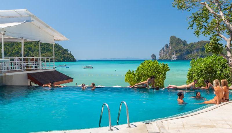 PP Charlie Beach Resort