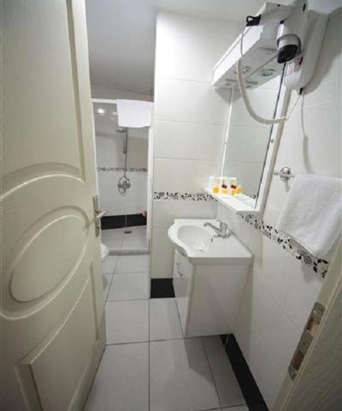 Simper Hotel