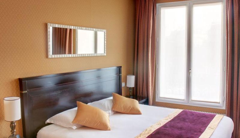 Best Western Plus de Neuville Arc de Triomphe