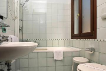 Отель Hotel Ateneo Италия, Венеция, фото 36