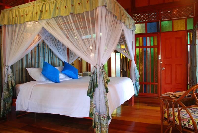 Charm Churee Village