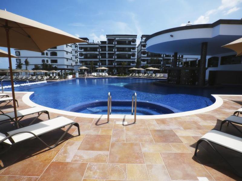 Grand Residences Riviera Cancun