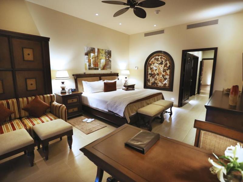 Grand Residences Riviera Cancun