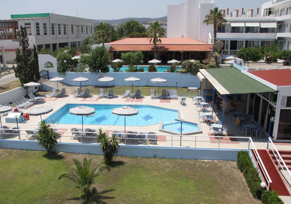 Lagonas Beach Hotel Apartments