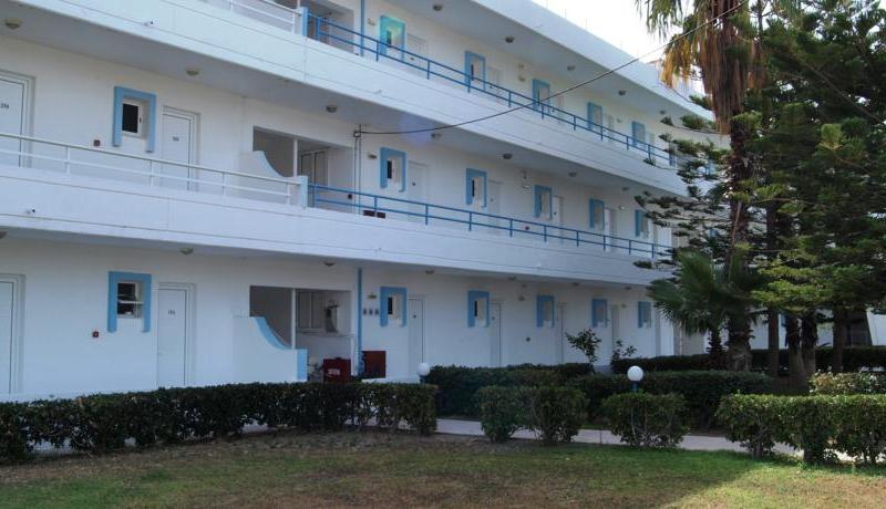 Lagonas Beach Hotel Apartments