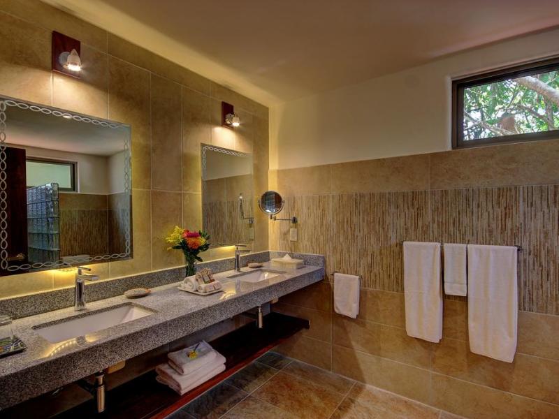 Riviera Maya Suites