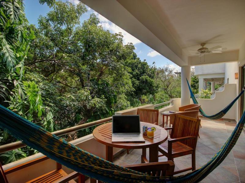 Riviera Maya Suites